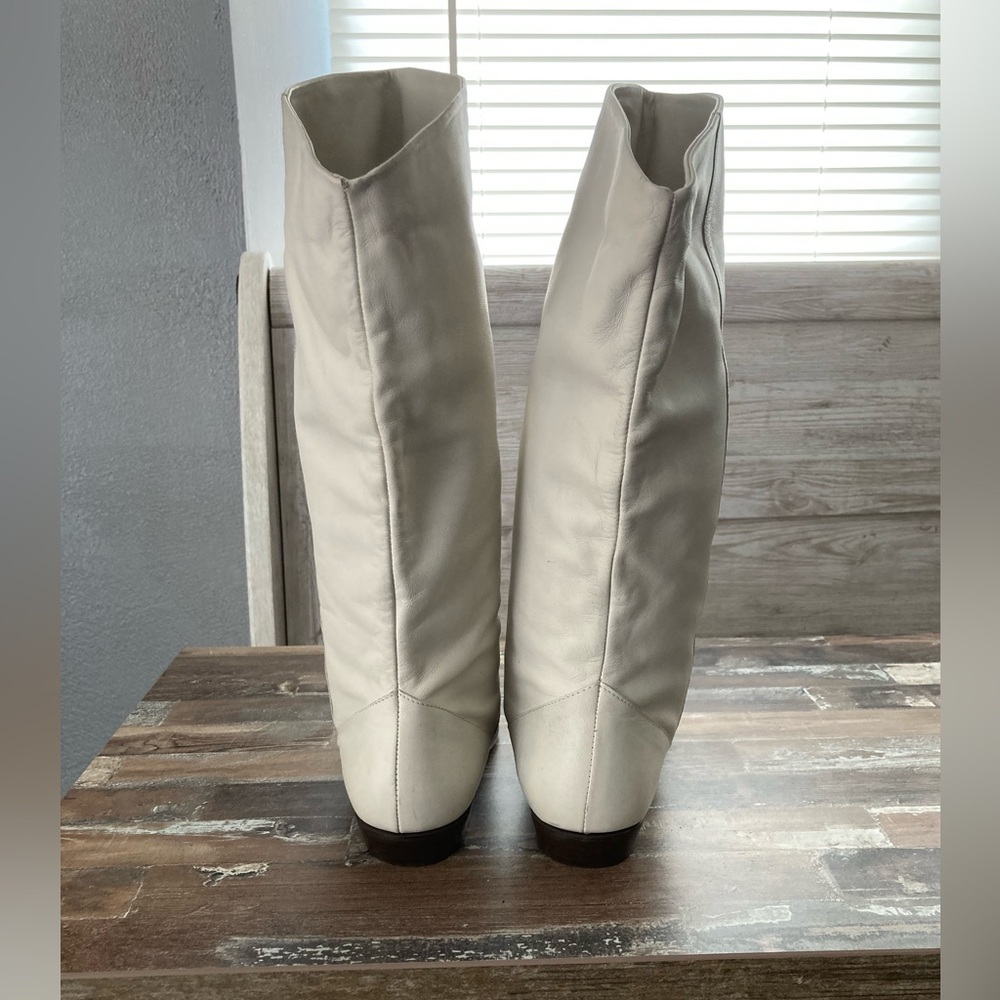 Leather cream boots - Picture 3 of 6